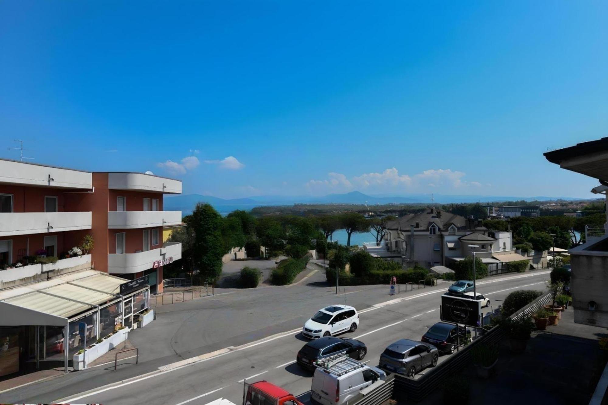 Desenzanoloft Official Partner Marriott Homes & - Peschiera Fantasia Appartement